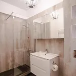 Apartament Bliss Constanţa